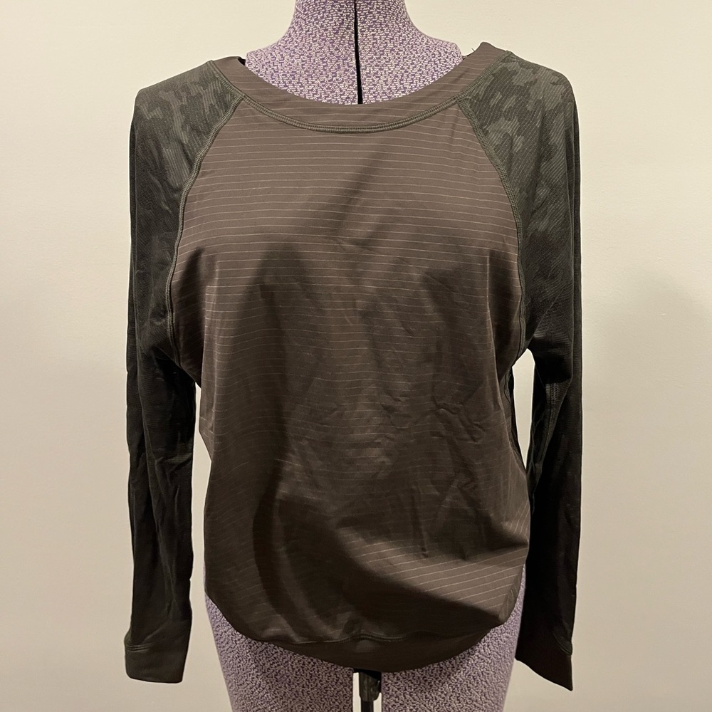 Vintage brown-ish green LULULEMON long-sleeve shirt w/ camouflage mesh sleeves